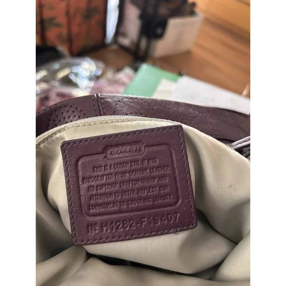 Coach Bag Purple Hobo Style Shape F19407‎